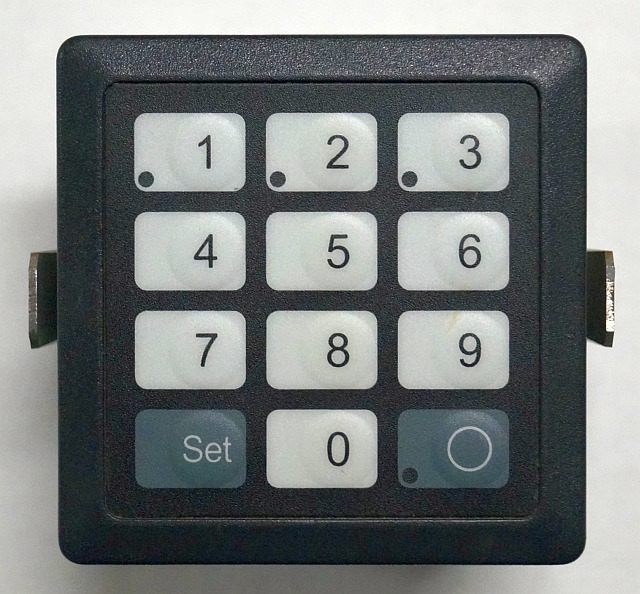 Jungheinrich 51024039 | Codekey Can Open Cancode II sn. 821C8704 - Système électrique pour Matériel de manutention: photos 1 Jungheinrich 51024039 | Codekey Can Open Cancode II sn. 821C8704 - Système électrique pour Matériel de manutention: photos 1