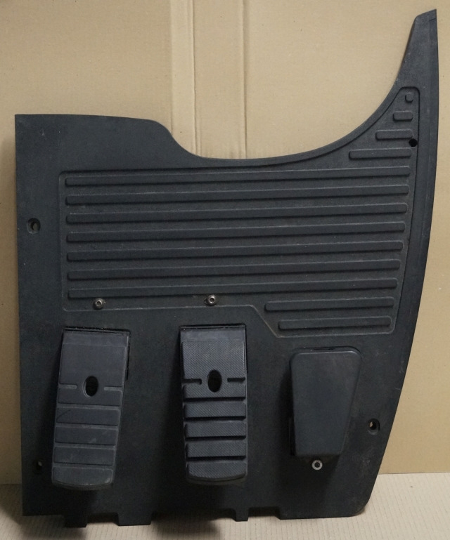 Jungheinrich 51189782 | Vloerplaat Floorplate ETV from Year 2011 Driving pedal 5 Vloerplaat Floorplate ETV from Year 2011 Driving pedal 51443197 Brake pedal 51198398 Kill switch 51188550 kabel 51178968 - Frame/ Châssis pour Matériel de manutention: photos 1 Jungheinrich 51189782 | Vloerplaat Floorplate ETV from Year 2011 Driving pedal 5 Vloerplaat Floorplate ETV from Year 2011 Driving pedal 51443197 Brake pedal 51198398 Kill switch 51188550 kabel 51178968 - Frame/ Châssis pour Matériel de manutention: photos 1