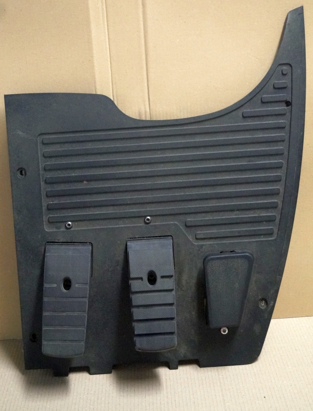 Jungheinrich 51189782 | Vloerplaat Floorplate ETV from Year 2011 Driving pedal 5 Vloerplaat Floorplate ETV from Year 2011 Driving pedal 51443197 Brake pedal 51198398 Kill switch 51188550 kabel 51178968 - Frame/ Châssis pour Matériel de manutention: photos 1 Jungheinrich 51189782 | Vloerplaat Floorplate ETV from Year 2011 Driving pedal 5 Vloerplaat Floorplate ETV from Year 2011 Driving pedal 51443197 Brake pedal 51198398 Kill switch 51188550 kabel 51178968 - Frame/ Châssis pour Matériel de manutention: photos 1