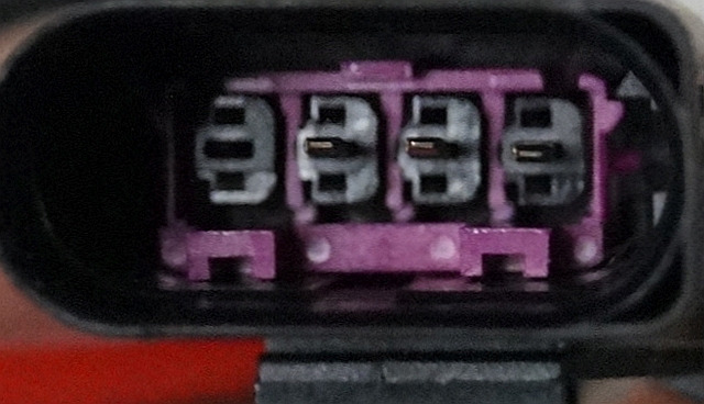 Jungheinrich 51502260 | Charger model YP05-E 24V-10A for EJC-M10 sn. 81001206H18 - Accumulateur pour Matériel de manutention: photos 3 Jungheinrich 51502260 | Charger model YP05-E 24V-10A for EJC-M10 sn. 81001206H18 - Accumulateur pour Matériel de manutention: photos 3
