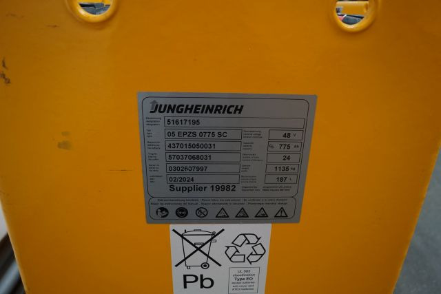 Jungheinrich unknown | Battery 48V775Ah 05-EPZS775SC Year 2024 weight 1135 kg sn - Accumulateur pour Matériel de manutention: photos 4 Jungheinrich unknown | Battery 48V775Ah 05-EPZS775SC Year 2024 weight 1135 kg sn - Accumulateur pour Matériel de manutention: photos 4