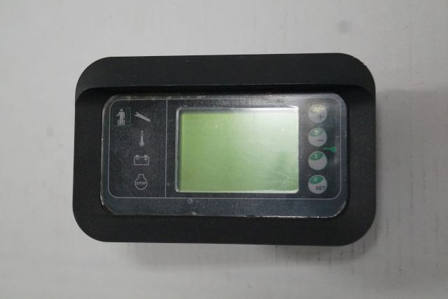 Linde 0039460725 | Display SW1.45 HW 1.07 sn. 00000036422 - Panel de instrumentos pour Matériel de manutention: photos 1 Linde 0039460725 | Display SW1.45 HW 1.07 sn. 00000036422 - Panel de instrumentos pour Matériel de manutention: photos 1