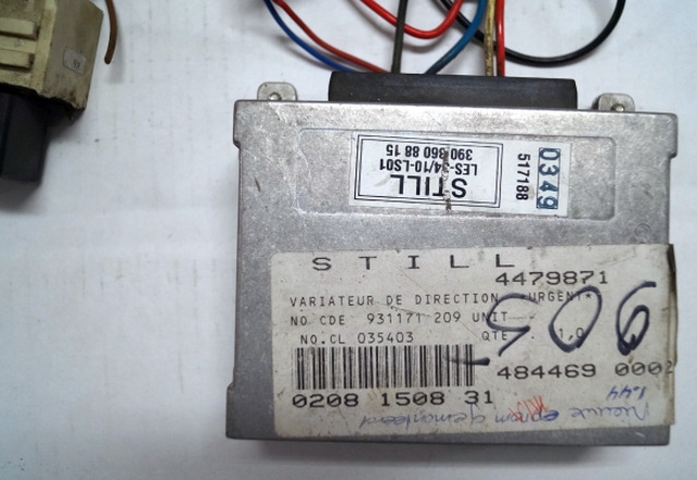 Still 3903608815 | Stuur regeling steering controller LES 34/10 LS01 517188 - Bloc de gestion pour Matériel de manutention: photos 2 Still 3903608815 | Stuur regeling steering controller LES 34/10 LS01 517188 - Bloc de gestion pour Matériel de manutention: photos 2