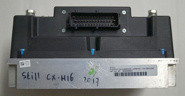 Still 50103605325 | Controller Combi AC1 24/350+350 mat 22 09 sn. 308999822 from - Bloc de gestion pour Matériel de manutention: photos 2 Still 50103605325 | Controller Combi AC1 24/350+350 mat 22 09 sn. 308999822 from - Bloc de gestion pour Matériel de manutention: photos 2
