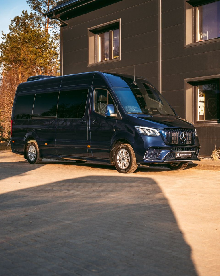 Mercedes-Benz Sprinter 319 VIP Van/ Sleeping Area/ Ski Holders - Transport de personnes: photos 2 Mercedes-Benz Sprinter 319 VIP Van/ Sleeping Area/ Ski Holders - Transport de personnes: photos 2