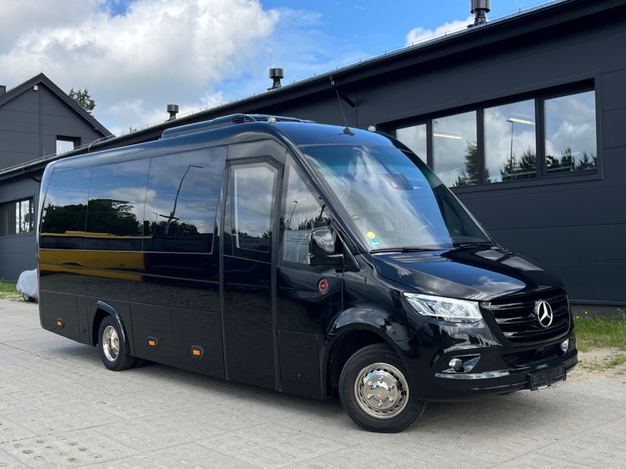 Mercedes-Benz Sprinter 519 HIGH DECK/ 3.0 V6 / LUXURY Bus - Autocar: photos 2 Mercedes-Benz Sprinter 519 HIGH DECK/ 3.0 V6 / LUXURY Bus - Autocar: photos 2