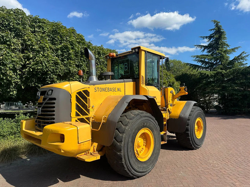 Volvo L120 F - Chargeuse sur pneus: photos 4 Volvo L120 F - Chargeuse sur pneus: photos 4