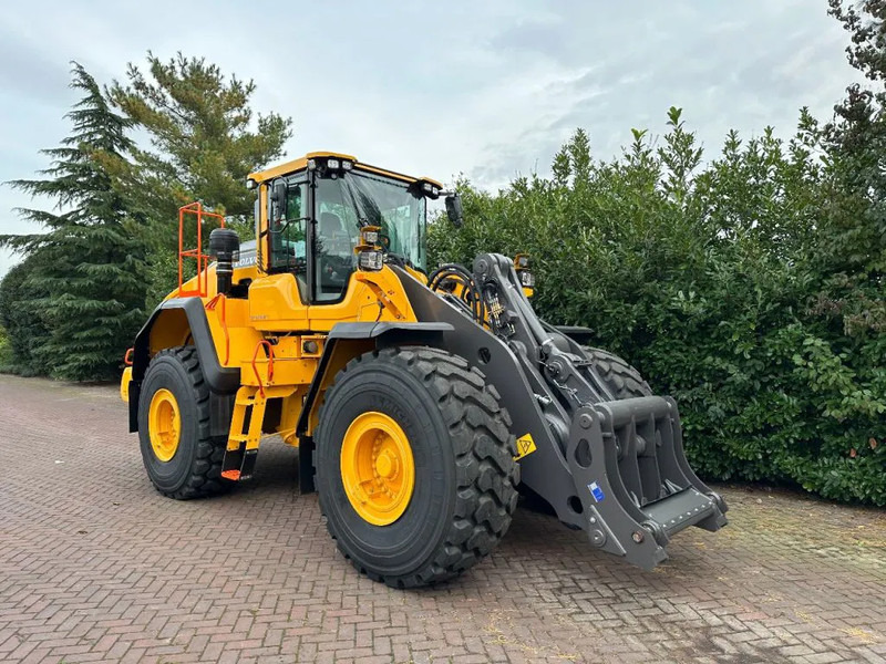 Chargeuse sur pneus Volvo L150 H UNUSED: photos 8