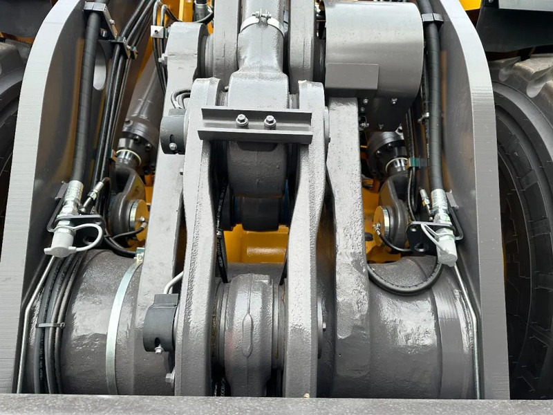 Chargeuse sur pneus Volvo L150 H UNUSED: photos 10