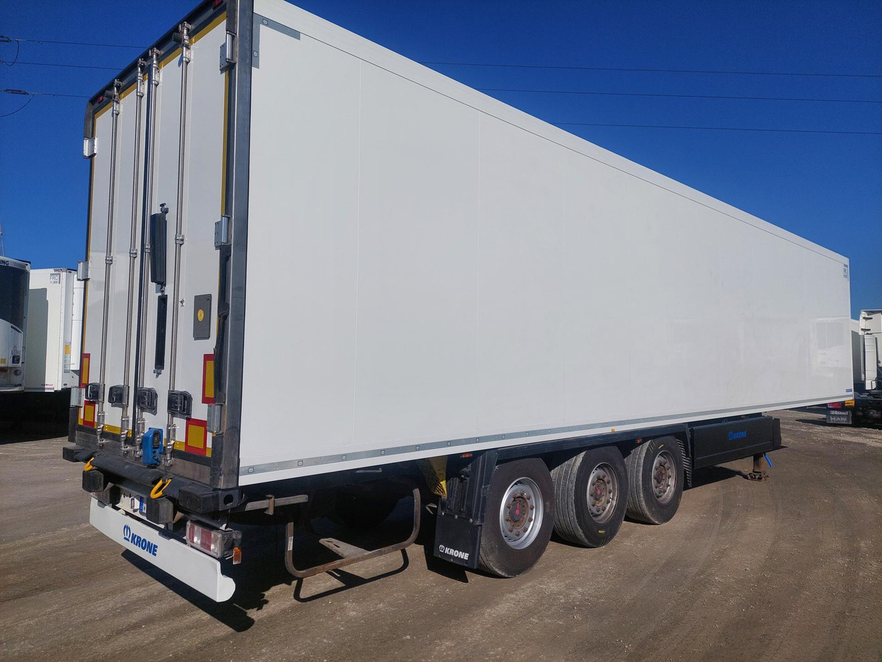 Krone SDR Double Deck Cool Liner FP45 ThermoKing SLXi 300 Lifting Axle - Semi-remorque frigorifique: photos 4 Krone SDR Double Deck Cool Liner FP45 ThermoKing SLXi 300 Lifting Axle - Semi-remorque frigorifique: photos 4