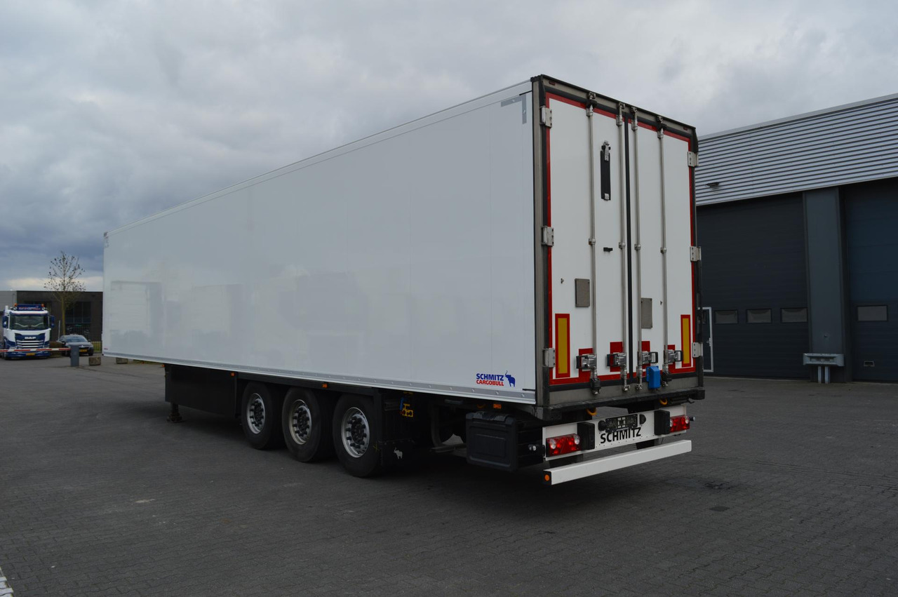 Schmitz Cargobull SKO FP 45 Carrier Vector 1550 - Semi-remorque frigorifique: photos 4 Schmitz Cargobull SKO FP 45 Carrier Vector 1550 - Semi-remorque frigorifique: photos 4