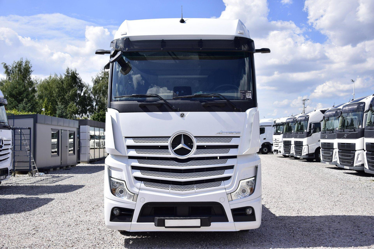 Mercedes-Benz Actros 5 1845 BigSpace - Tracteur routier: photos 2 Mercedes-Benz Actros 5 1845 BigSpace - Tracteur routier: photos 2