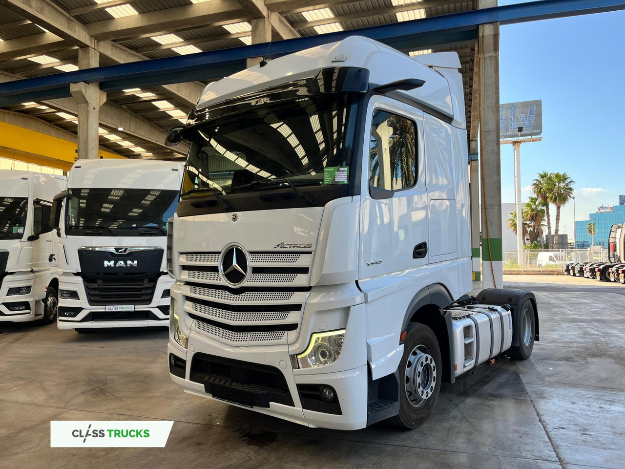 Mercedes-Benz Actros 5 1845 BigSpace - Tracteur routier: photos 1 Mercedes-Benz Actros 5 1845 BigSpace - Tracteur routier: photos 1