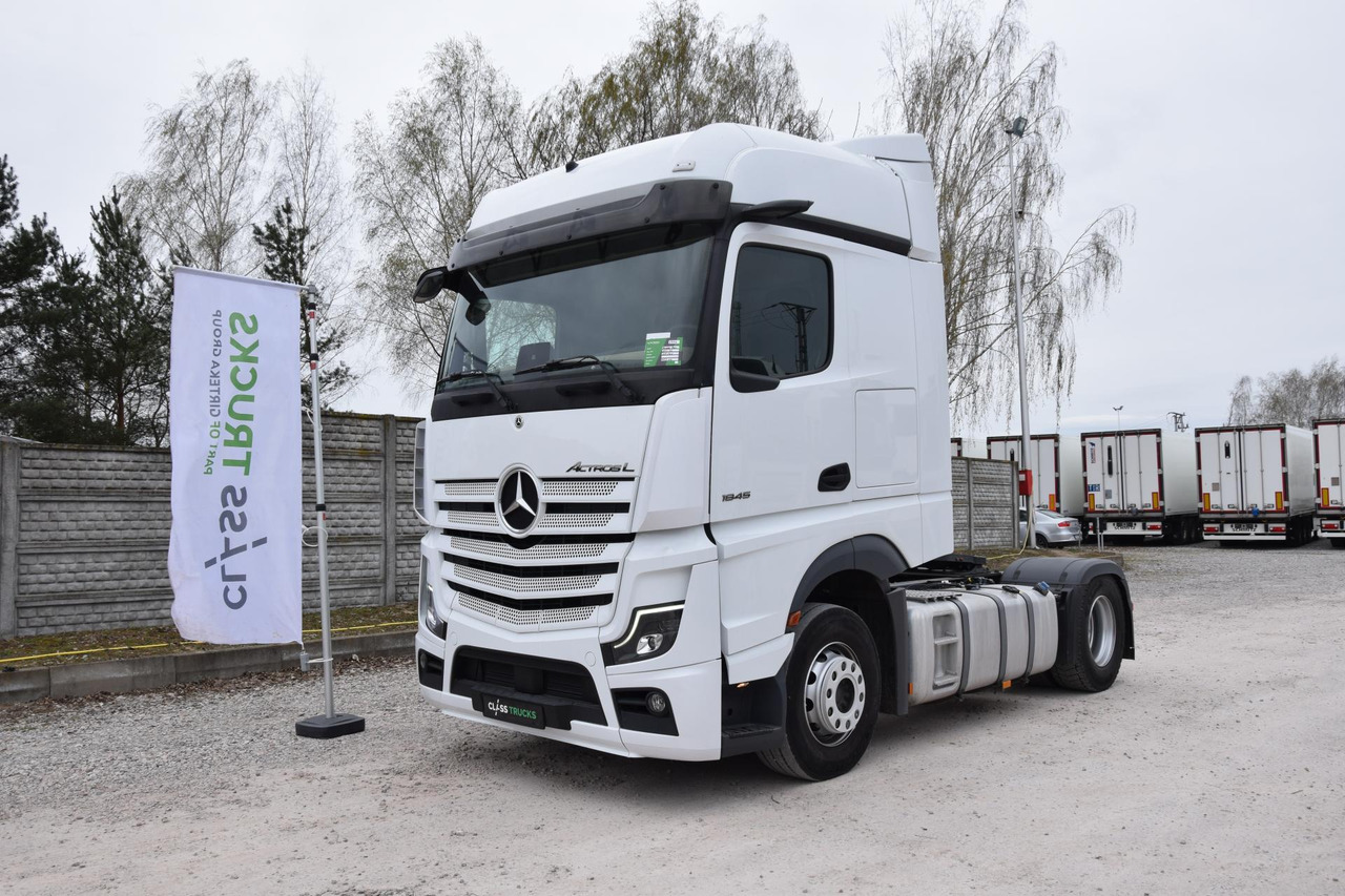 Mercedes-Benz Actros 5 1845 BigSpace - Tracteur routier: photos 1 Mercedes-Benz Actros 5 1845 BigSpace - Tracteur routier: photos 1