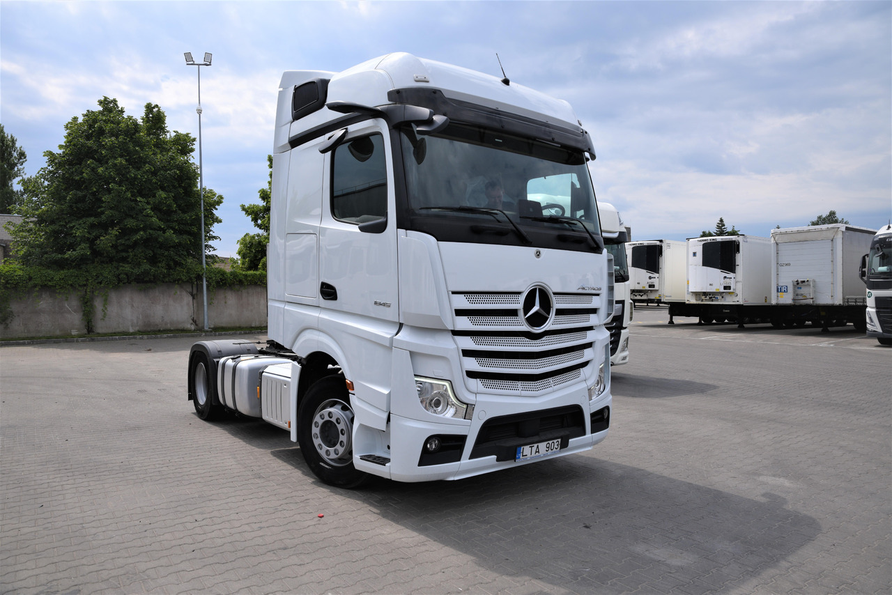 Mercedes-Benz Actros 5 1845 BigSpace - Tracteur routier: photos 2 Mercedes-Benz Actros 5 1845 BigSpace - Tracteur routier: photos 2