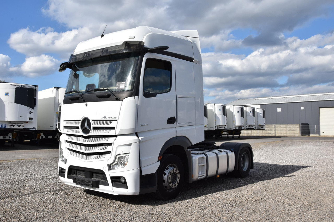 Mercedes-Benz Actros 5 1845 BigSpace - Tracteur routier: photos 1 Mercedes-Benz Actros 5 1845 BigSpace - Tracteur routier: photos 1