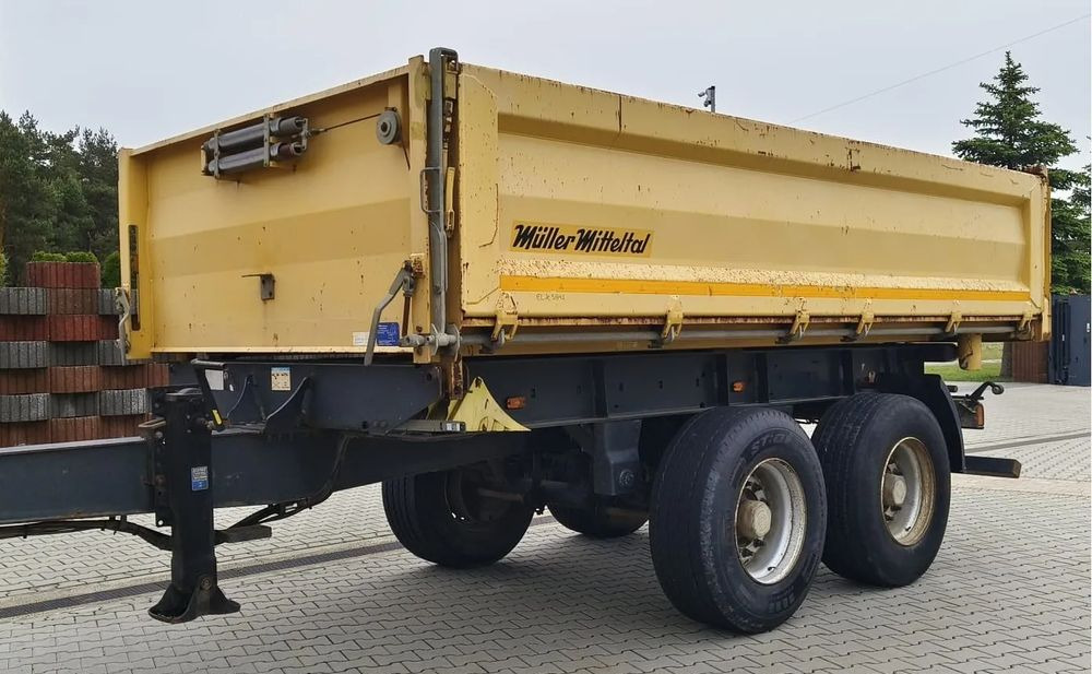 Miller Tandem R180 | Wywrotka 3-stronna | Pneumatyczne zawieszenie | Bordmatik | 2013 | Oś podnoszona - Autre matériel: photos 1 Miller Tandem R180 | Wywrotka 3-stronna | Pneumatyczne zawieszenie | Bordmatik | 2013 | Oś podnoszona - Autre matériel: photos 1