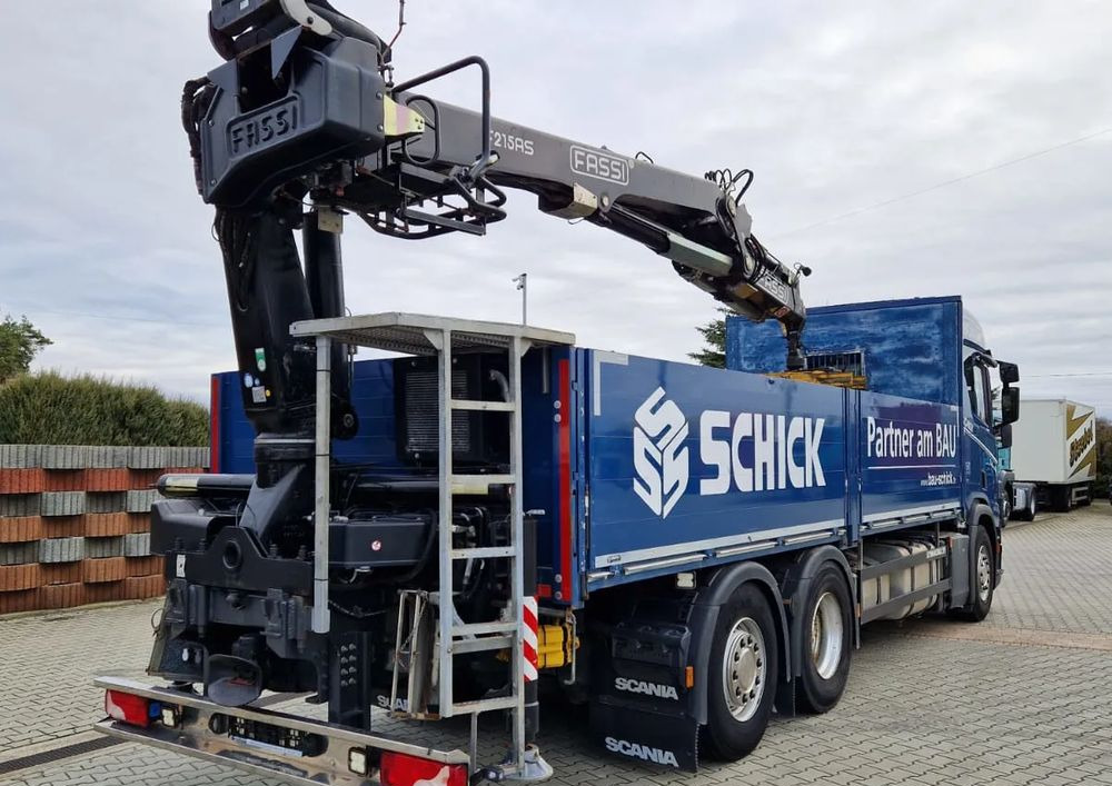 Scania Scania/ R 500/ 6x2 /Fassi F 215 AS - Camion plateau, Camion grue: photos 5 Scania Scania/ R 500/ 6x2 /Fassi F 215 AS - Camion plateau, Camion grue: photos 5