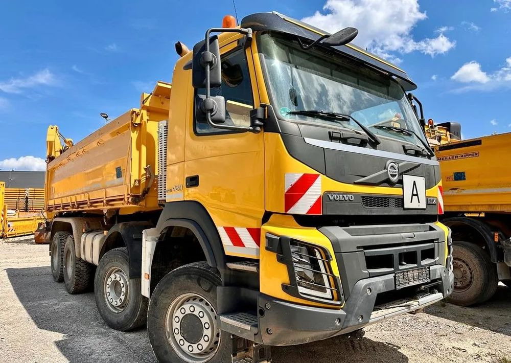 Volvo FMX 420 / 8x6 / KIPPER / EURO 6 / BORDMATIK / ALLROAD - Camion benne: photos 2 Volvo FMX 420 / 8x6 / KIPPER / EURO 6 / BORDMATIK / ALLROAD - Camion benne: photos 2