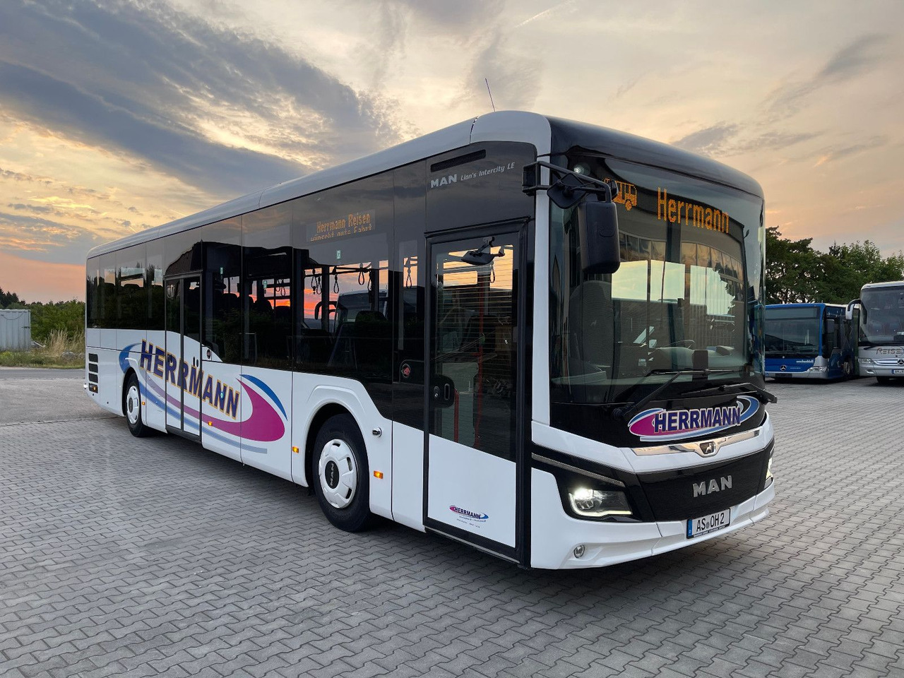 MAN Lion's Intercity LE 12 - Bus urbain: photos 1 MAN Lion's Intercity LE 12 - Bus urbain: photos 1