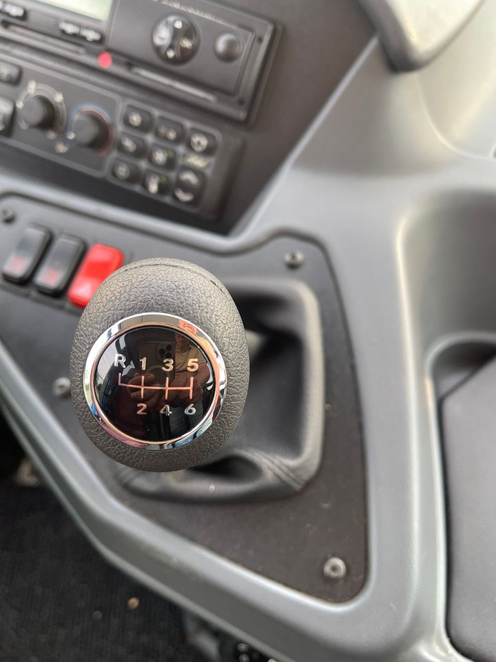 Bus interurbain Mercedes-Benz Intouro  Euro 6  mit 57 Plätzen / ATM 0 km: photos 14