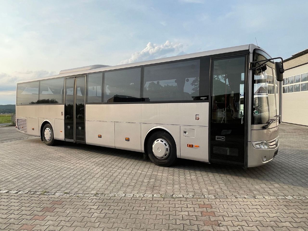 Mercedes-Benz Intouro Euro 6 mit 57 Plätzen - Bus interurbain: photos 5 Mercedes-Benz Intouro Euro 6 mit 57 Plätzen - Bus interurbain: photos 5
