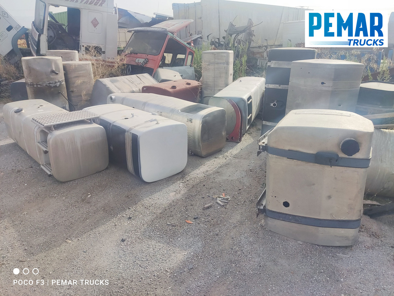 DEPOSITO DE GASOIL - COMBUSTIBLE - Outil/ Équipement: photos 3 DEPOSITO DE GASOIL - COMBUSTIBLE - Outil/ Équipement: photos 3