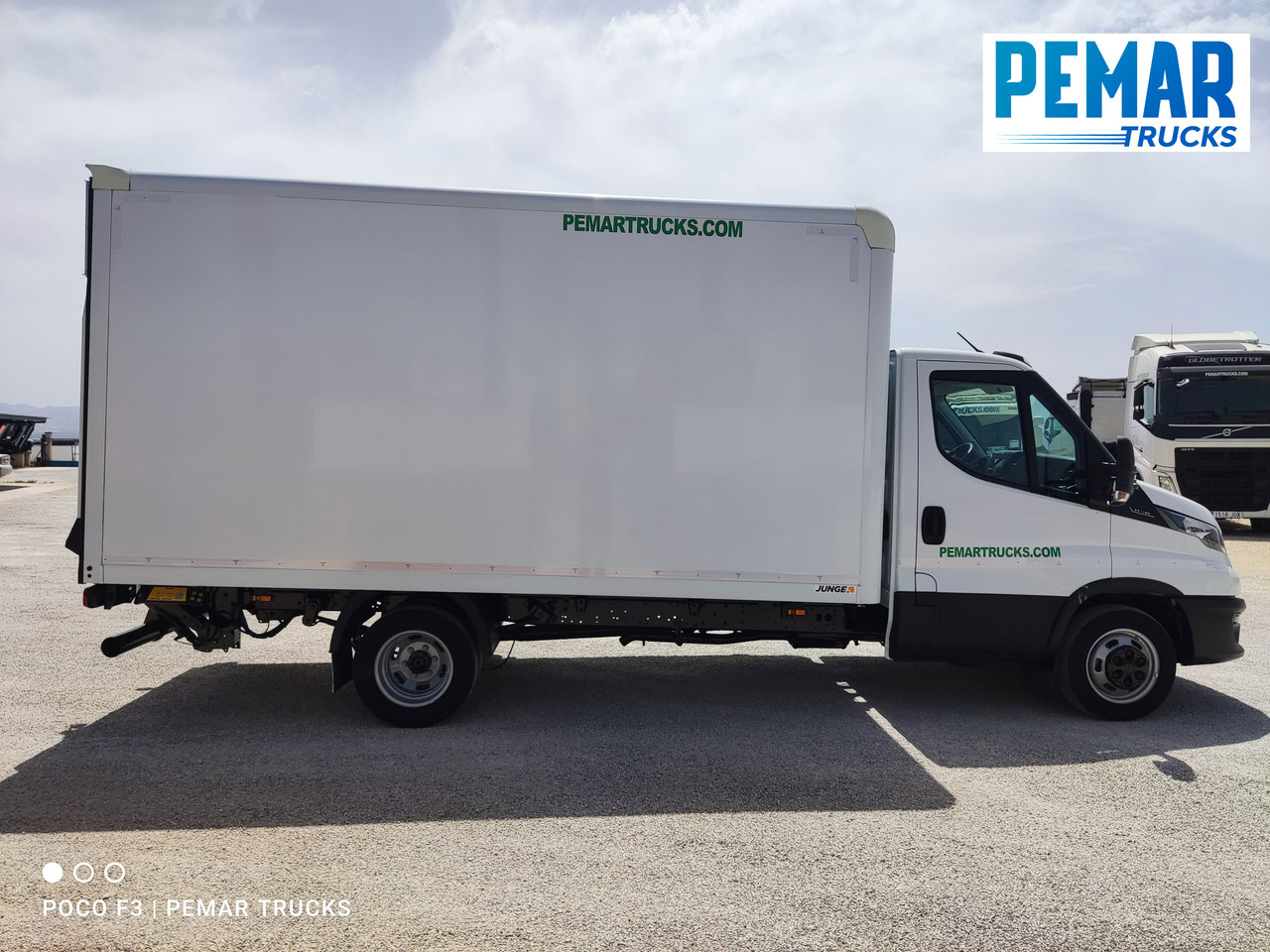 IVECO DAILY 35C16 CAJA CERRADA DOBLE RUEDA - Fourgon utilitaire: photos 4 IVECO DAILY 35C16 CAJA CERRADA DOBLE RUEDA - Fourgon utilitaire: photos 4