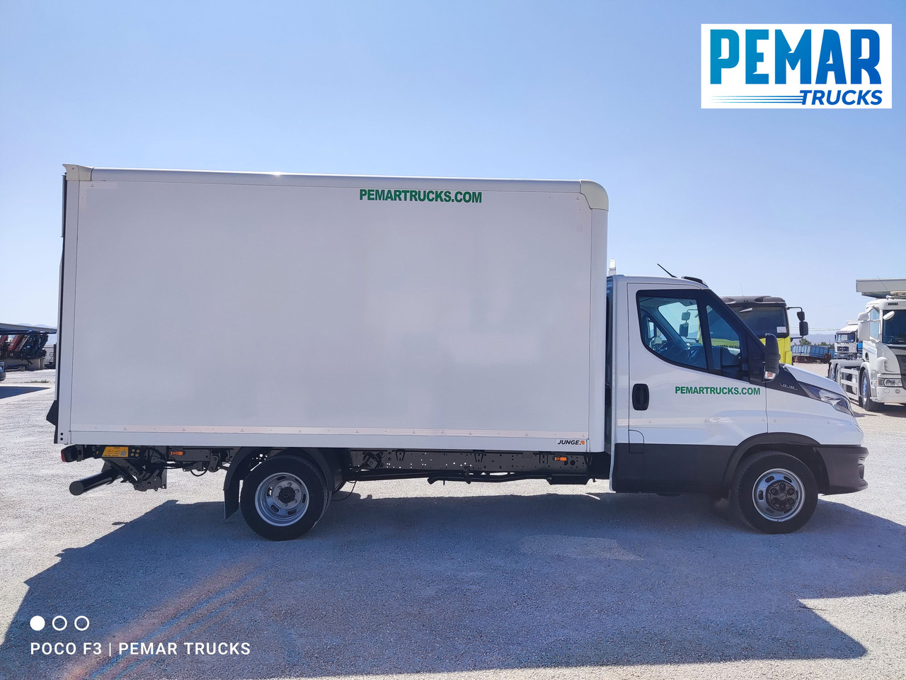 IVECO DAILY 35C16 CAJA CERRADA DOBLE RUEDA - Fourgon grand volume: photos 4 IVECO DAILY 35C16 CAJA CERRADA DOBLE RUEDA - Fourgon grand volume: photos 4