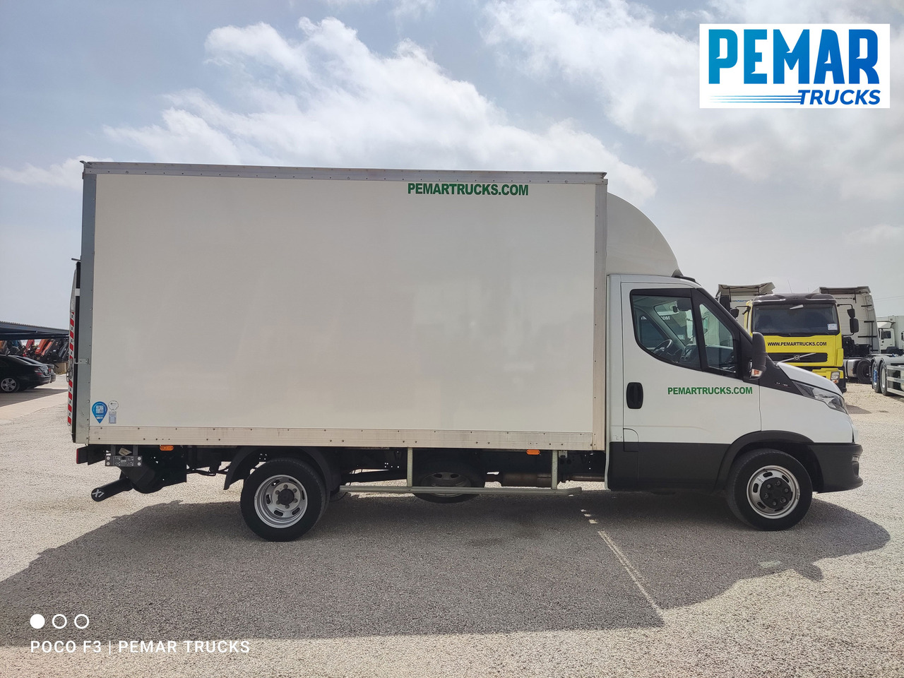 IVECO DAILY 35C16 CAJA CERRADA DOBLE RUEDA - Fourgon grand volume: photos 4 IVECO DAILY 35C16 CAJA CERRADA DOBLE RUEDA - Fourgon grand volume: photos 4