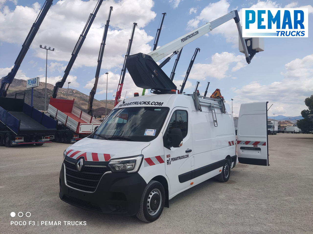 RENAULT MASTER 2.3 DCI CESTA ELEVADORA PORTAPERSONAS EURO 6 - Transport de personnes: photos 1 RENAULT MASTER 2.3 DCI CESTA ELEVADORA PORTAPERSONAS EURO 6 - Transport de personnes: photos 1