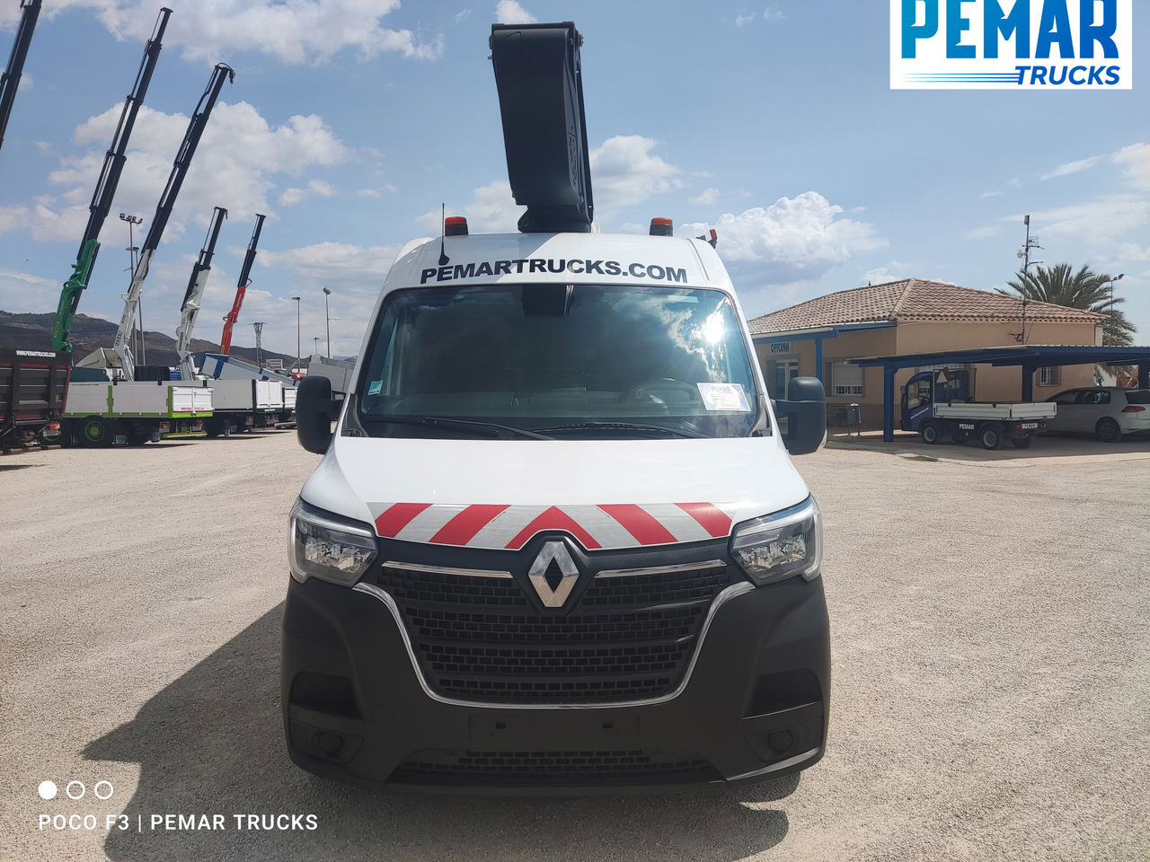 RENAULT MASTER 2.3 DCI CESTA ELEVADORA PORTAPERSONAS EURO 6 - Transport de personnes: photos 3 RENAULT MASTER 2.3 DCI CESTA ELEVADORA PORTAPERSONAS EURO 6 - Transport de personnes: photos 3