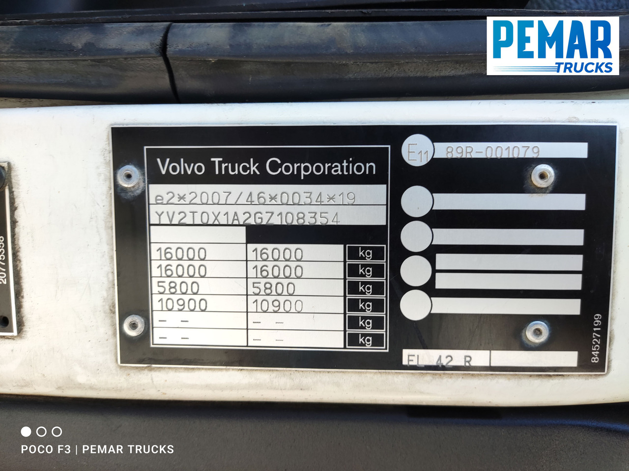 Camion à rideaux coulissants VOLVO FL 250 SEMITAUTLINER 16T: photos 28 Camion à rideaux coulissants VOLVO FL 250 SEMITAUTLINER 16T: photos 28