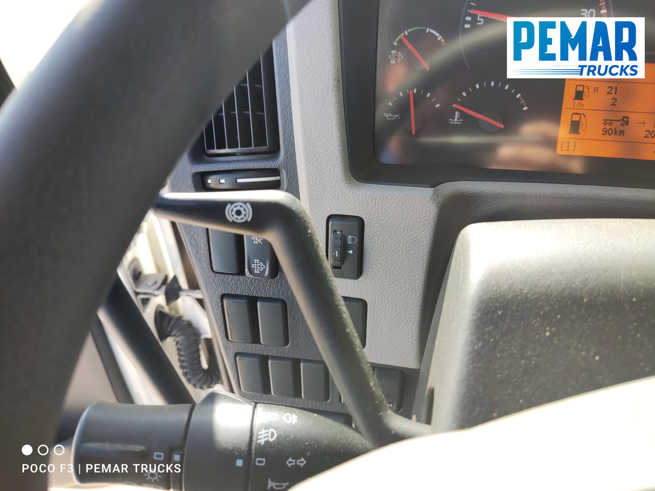 Camion à rideaux coulissants VOLVO FL 250 SEMITAUTLINER 16T: photos 26 Camion à rideaux coulissants VOLVO FL 250 SEMITAUTLINER 16T: photos 26