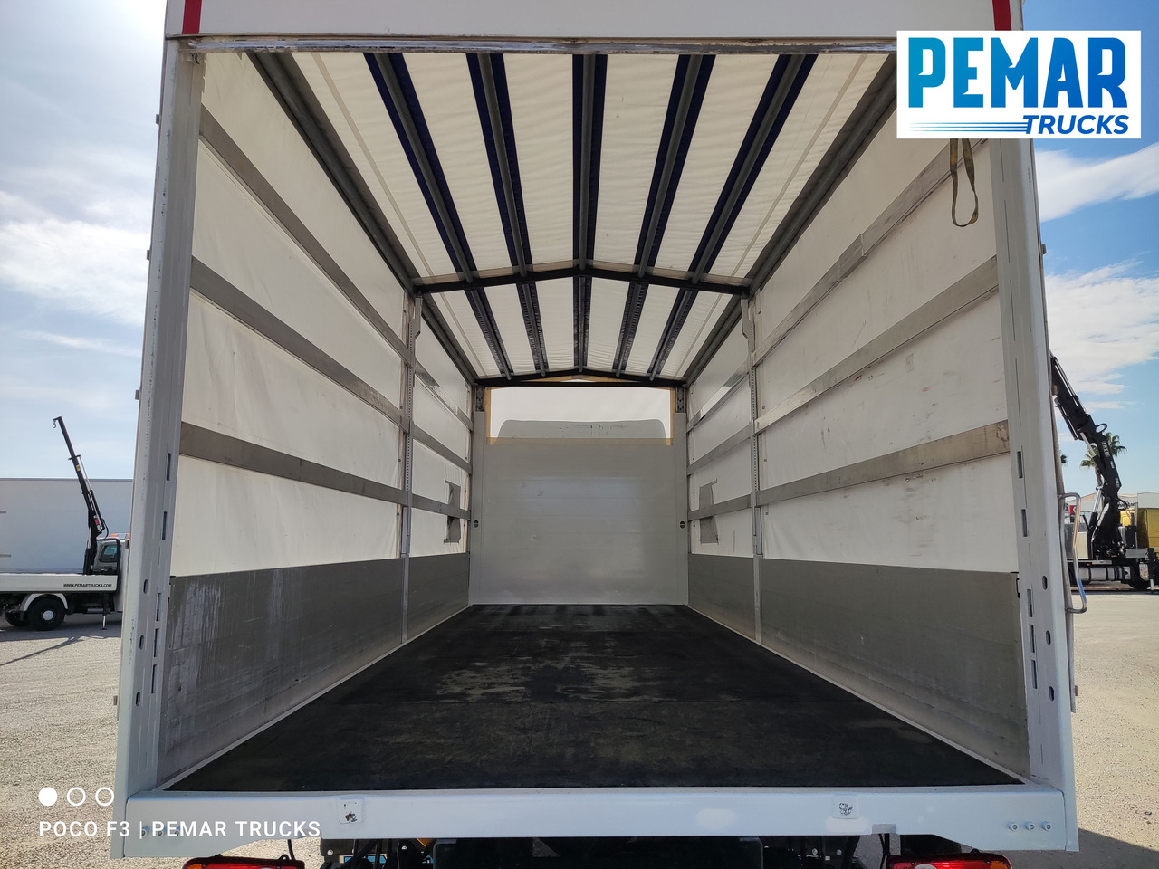 Camion à rideaux coulissants VOLVO FL 250 SEMITAUTLINER 16T: photos 12 Camion à rideaux coulissants VOLVO FL 250 SEMITAUTLINER 16T: photos 12