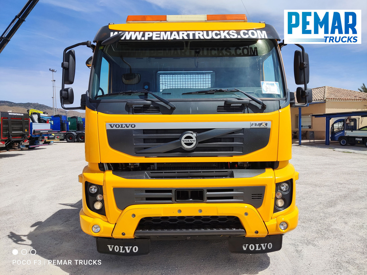 VOLVO FMX 330 BASCULANTE 18T - Camion benne: photos 3 VOLVO FMX 330 BASCULANTE 18T - Camion benne: photos 3