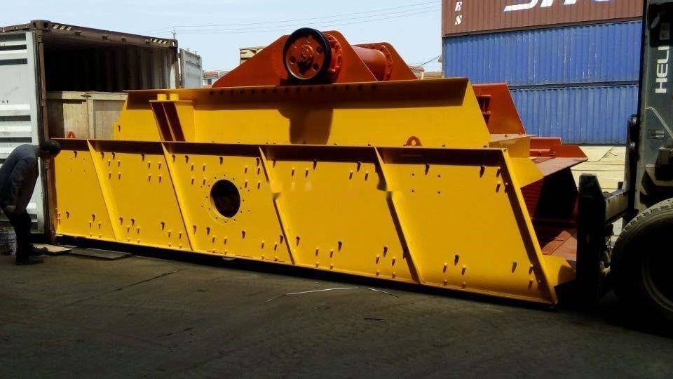 Kinglink 2YK2160 Two decks Inclined Vibrating Shaft Screen - Crible: photos 3 Kinglink 2YK2160 Two decks Inclined Vibrating Shaft Screen - Crible: photos 3