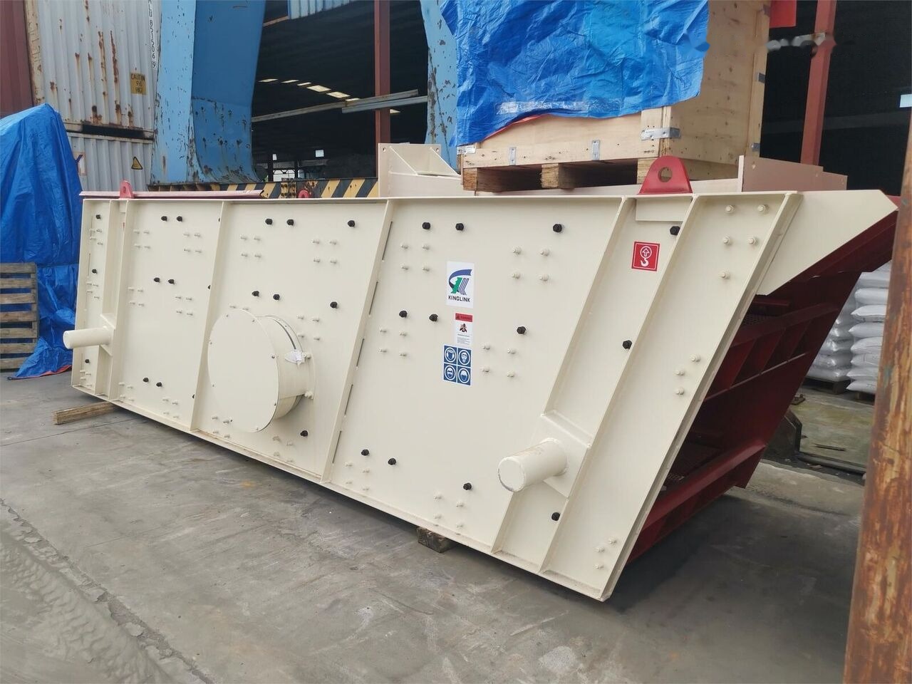 Kinglink 3YK1548 Vibrating Grizzly Screen | 100TPH - Crible: photos 1 Kinglink 3YK1548 Vibrating Grizzly Screen | 100TPH - Crible: photos 1