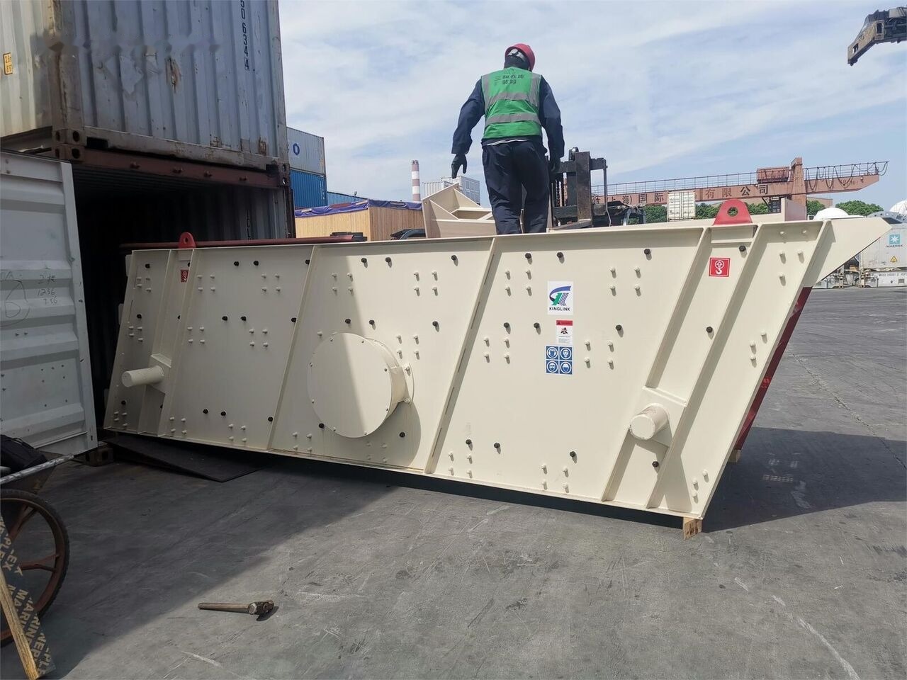 Kinglink 3YK1548 Vibrating Grizzly Screen | 100TPH - Crible: photos 4 Kinglink 3YK1548 Vibrating Grizzly Screen | 100TPH - Crible: photos 4
