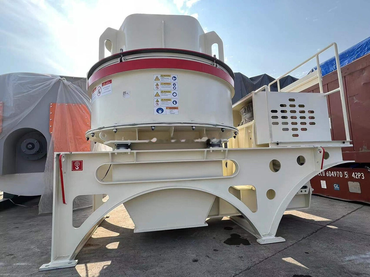 Kinglink KL-7 Vertical Shaft Impactor (VSI) for 5mm Sand Making | 30tph - Concasseur: photos 3 Kinglink KL-7 Vertical Shaft Impactor (VSI) for 5mm Sand Making | 30tph - Concasseur: photos 3