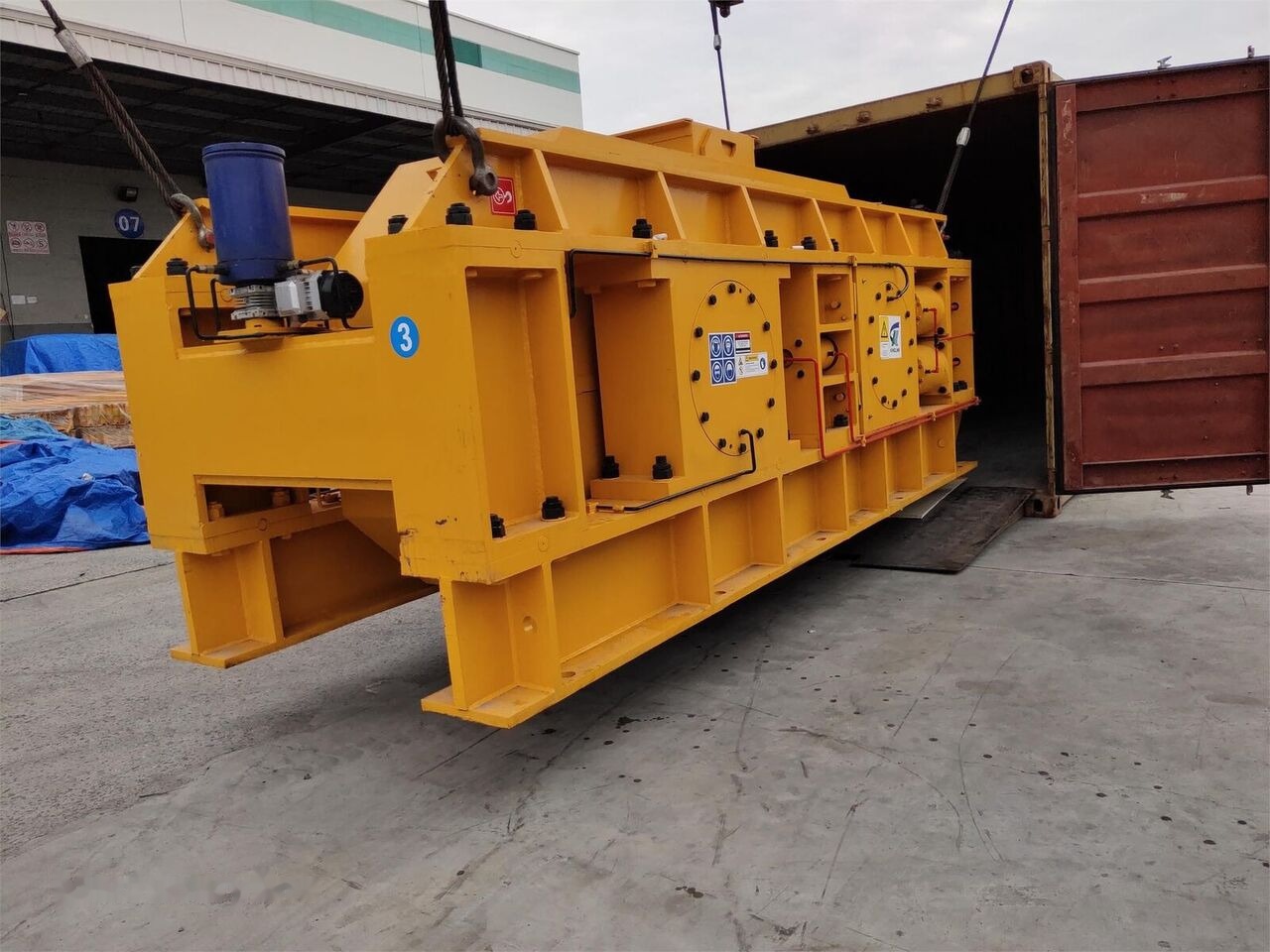Kinglink KL2PGS1500 hydraulic roller crusher for sand making - Concasseur: photos 4 Kinglink KL2PGS1500 hydraulic roller crusher for sand making - Concasseur: photos 4
