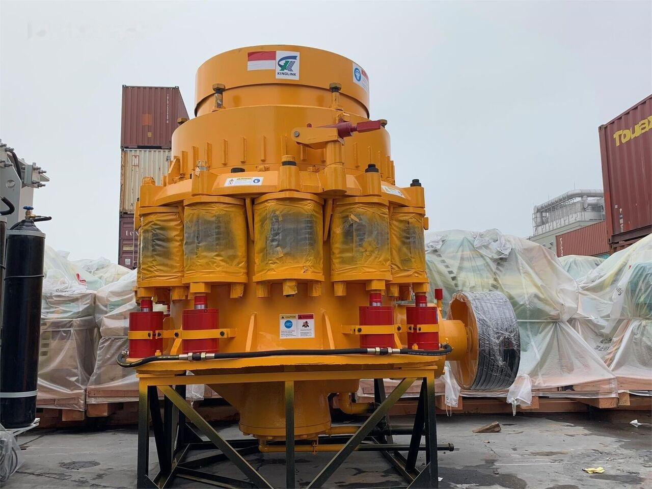 Kinglink KLC1300 Iron Ore Cone Crusher 150-250TPH - Concasseur à cône: photos 3 Kinglink KLC1300 Iron Ore Cone Crusher 150-250TPH - Concasseur à cône: photos 3