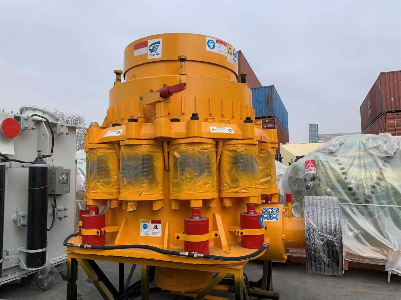 Kinglink KLC1300 Iron Ore Cone Crusher 150-250TPH - Concasseur à cône: photos 4 Kinglink KLC1300 Iron Ore Cone Crusher 150-250TPH - Concasseur à cône: photos 4