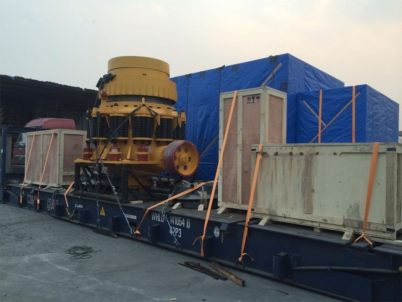 Kinglink New 55 Inches Cone Crusher KLC1380 - Concasseur à cône: photos 3 Kinglink New 55 Inches Cone Crusher KLC1380 - Concasseur à cône: photos 3