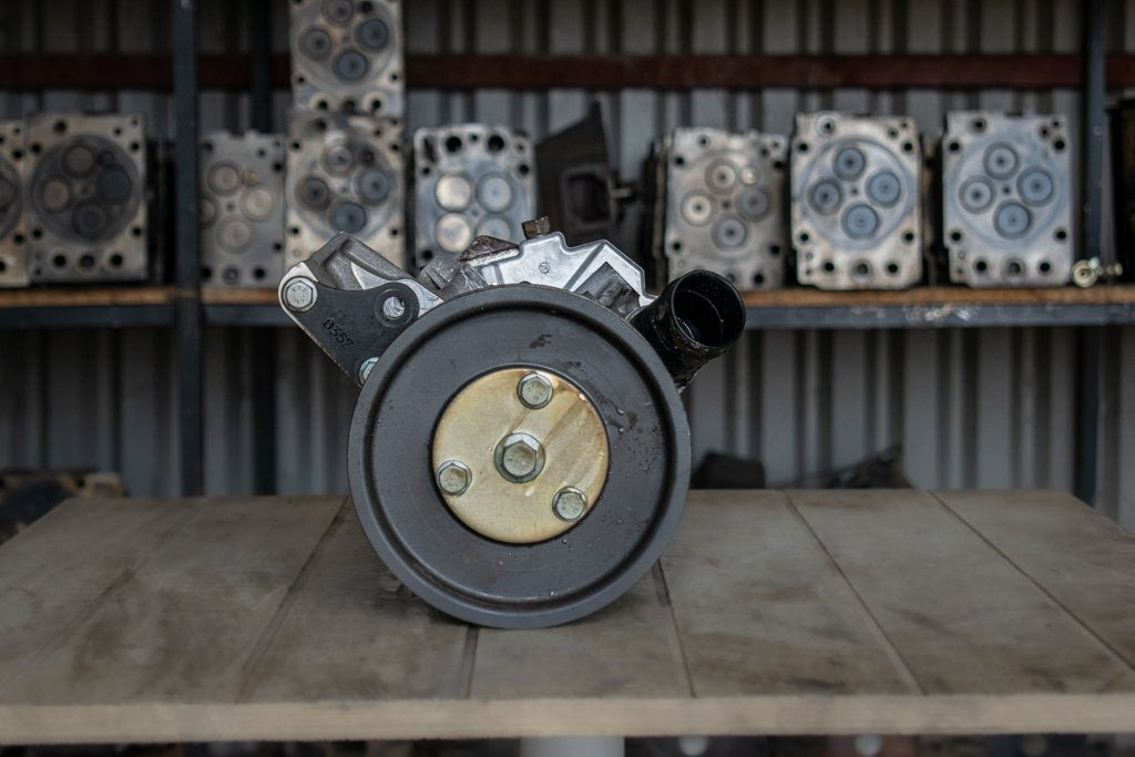 BOSCH FOR MAN TGX - HIGH PRESSURE - Pompe à huile pour Camion: photos 2 BOSCH FOR MAN TGX - HIGH PRESSURE - Pompe à huile pour Camion: photos 2