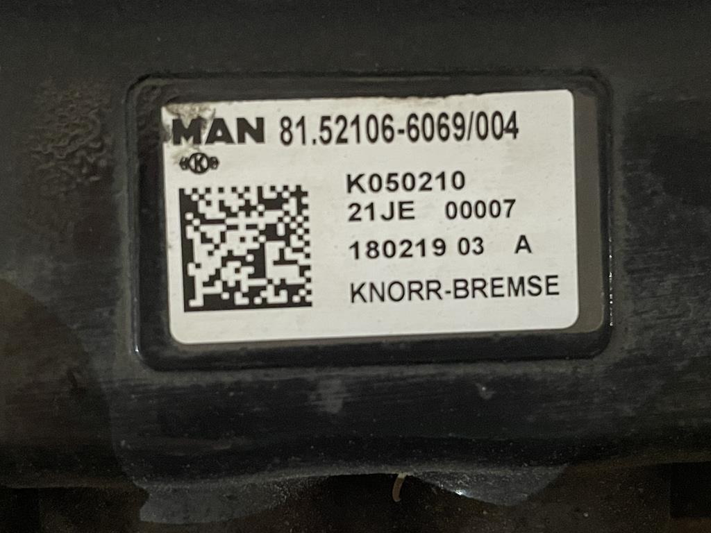 KNORR-BREMSE EBS 7 ADJUSTMENT VALVE FOR MAN - 81.52106-6069 - Valve de frein pour Camion: photos 5 KNORR-BREMSE EBS 7 ADJUSTMENT VALVE FOR MAN - 81.52106-6069 - Valve de frein pour Camion: photos 5