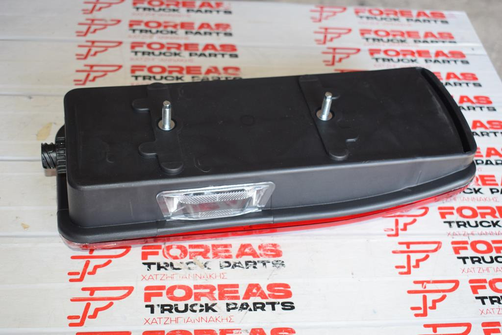 MAN TGA REVERSE LIGHT - Lumière/ Éclairage pour Camion: photos 2 MAN TGA REVERSE LIGHT - Lumière/ Éclairage pour Camion: photos 2