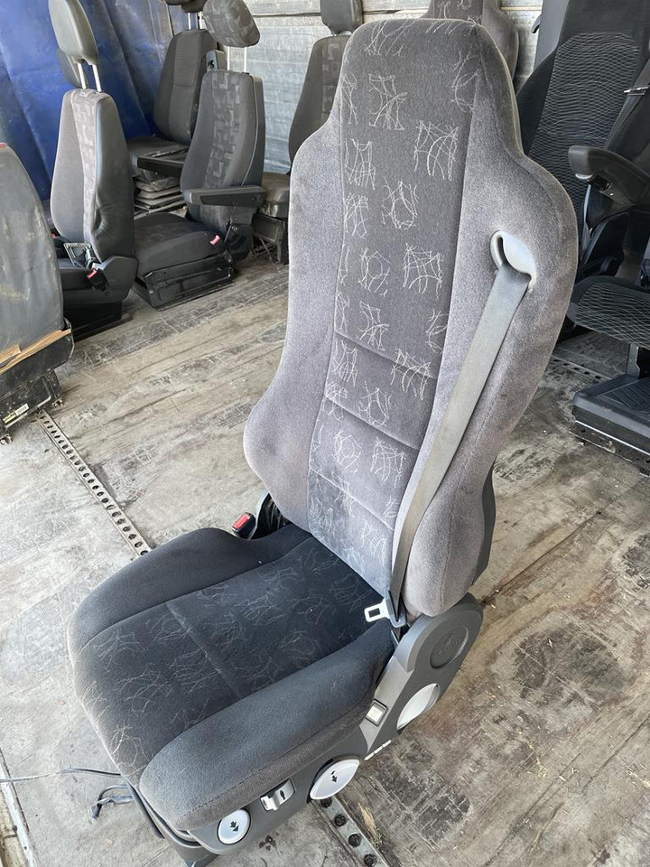 MERCEDES-BENZ ATEGO 3 AIR DRIVER SEAT - Siège pour Camion: photos 3 MERCEDES-BENZ ATEGO 3 AIR DRIVER SEAT - Siège pour Camion: photos 3