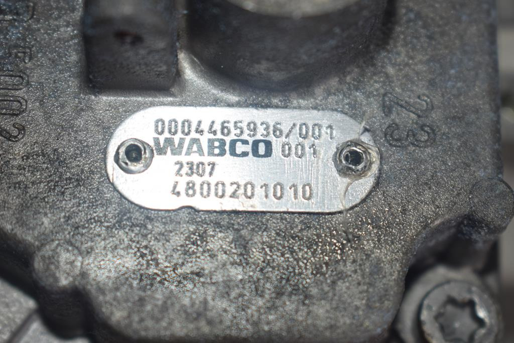 MERCEDES-BENZ BRAKE VALVE - 000 446 5936 - Valve de frein pour Camion: photos 4 MERCEDES-BENZ BRAKE VALVE - 000 446 5936 - Valve de frein pour Camion: photos 4