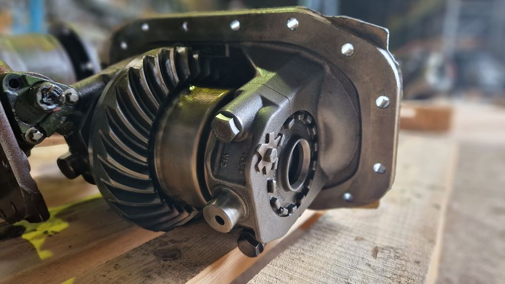 MERCEDES-BENZ EUROPA 24:29 - Différentiel pour Camion: photos 1 MERCEDES-BENZ EUROPA 24:29 - Différentiel pour Camion: photos 1